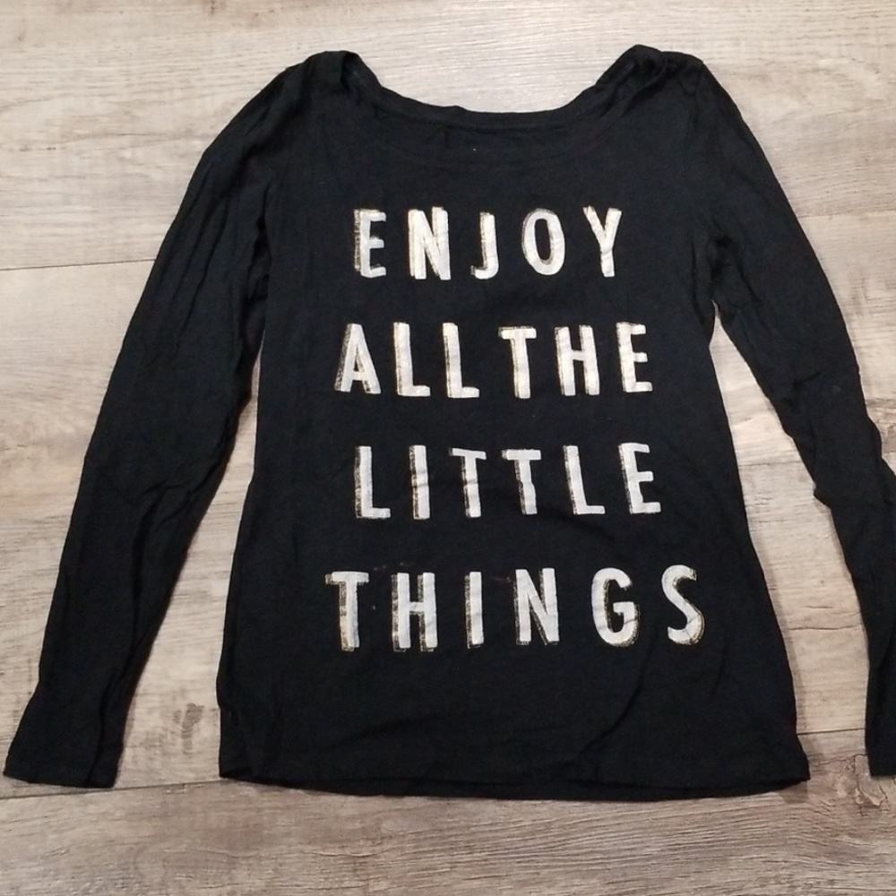 2/$12 "All the Little Things" 💚💙